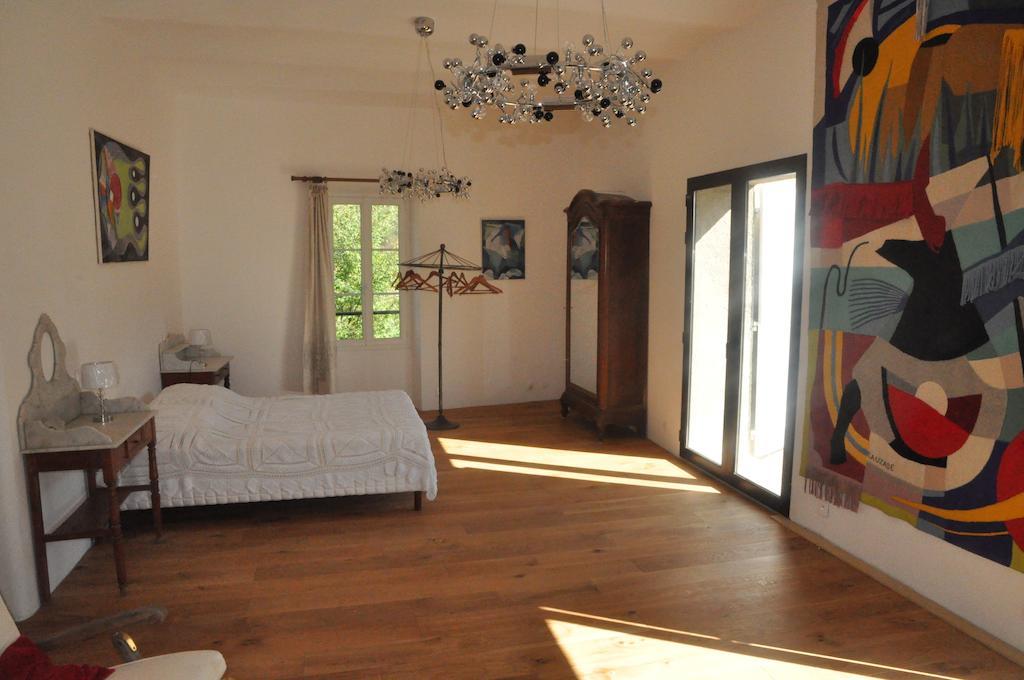 Pavillon De Beauregard Bed & Breakfast Aix-en-Provence Oda fotoğraf