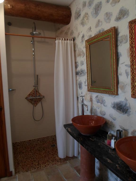 Pavillon De Beauregard Bed & Breakfast Aix-en-Provence Oda fotoğraf