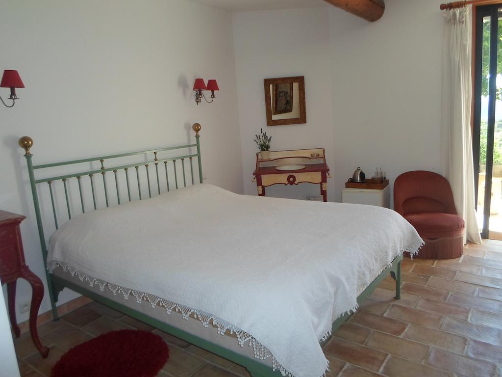 Pavillon De Beauregard Bed & Breakfast Aix-en-Provence Oda fotoğraf